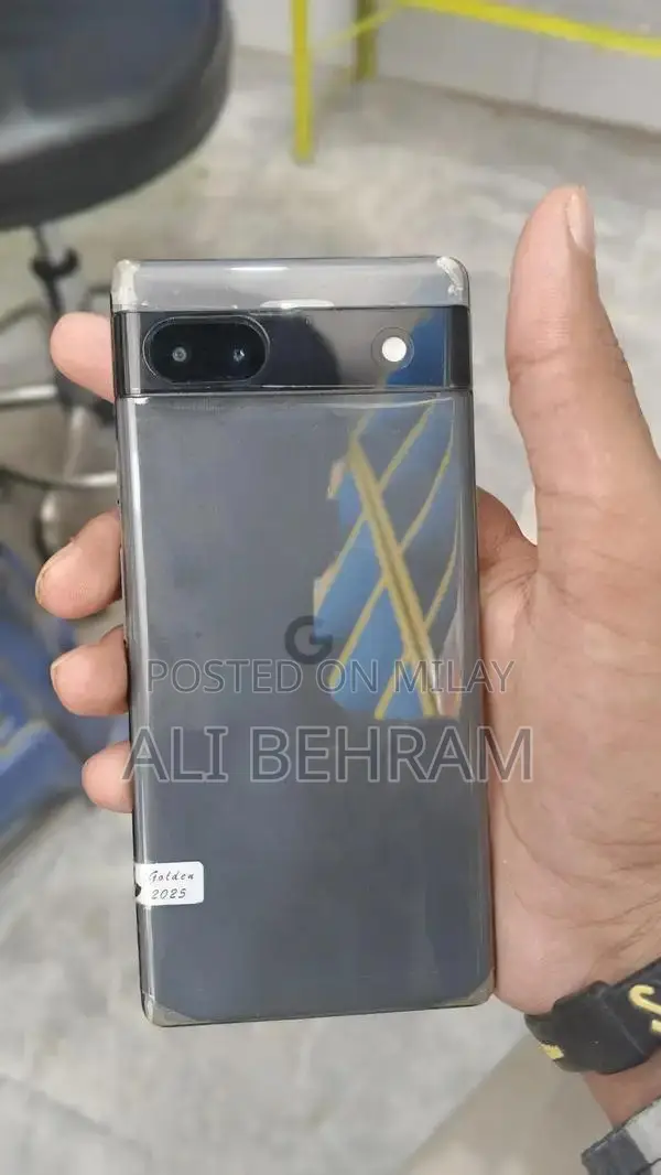 Google Pixel 6a Smartphone - 128GB Unlocked Excellent Condition