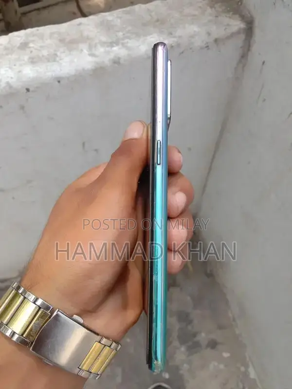 Oppo F19 Pro Smartphone - Near Mint Condition