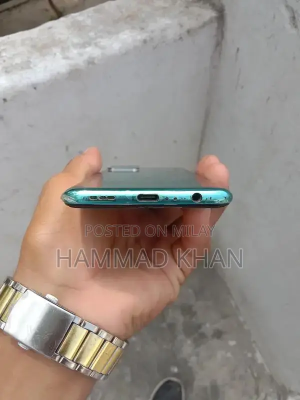 Oppo F19 Pro Smartphone - Near Mint Condition