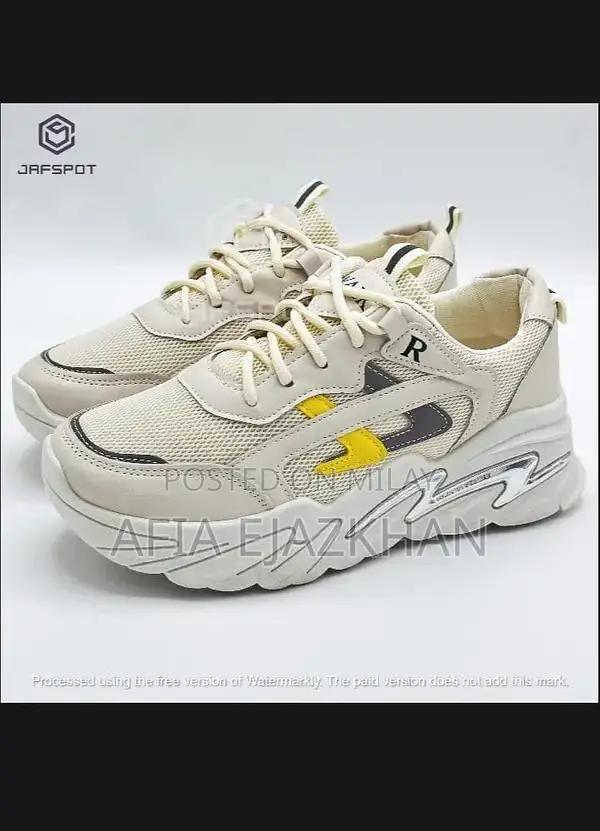 Women's Chunky Sole Sneakers - Comfortable Fashion Footwear