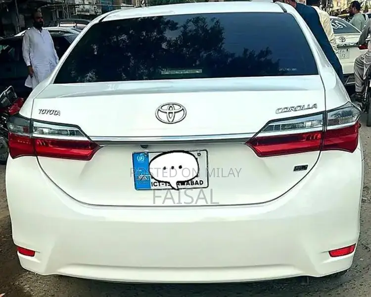 Toyota Corolla GLI Sedan - Reliable Compact Car