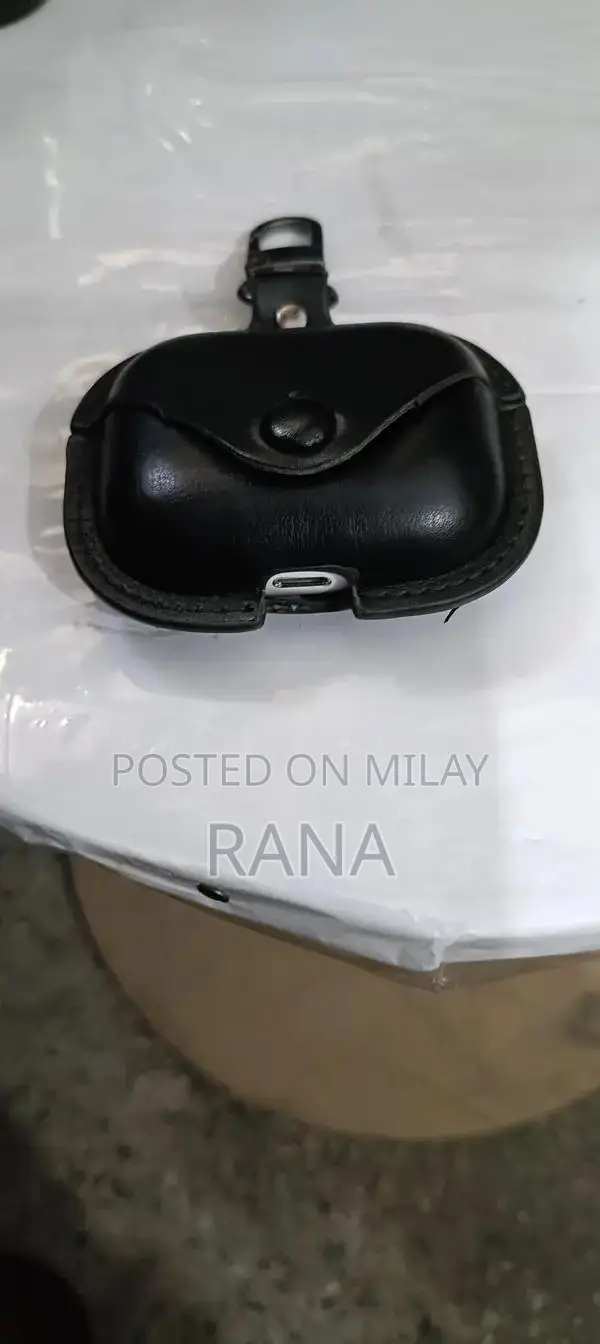 Wireless Earbuds with Leather Cover