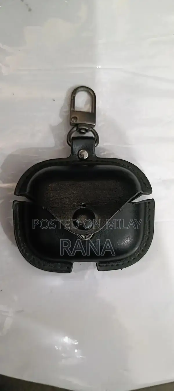 Wireless Earbuds with Leather Cover