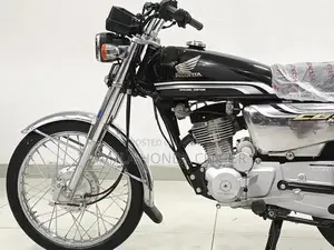 Honda CG-125 Motorcycle Self Start Commuter Bike