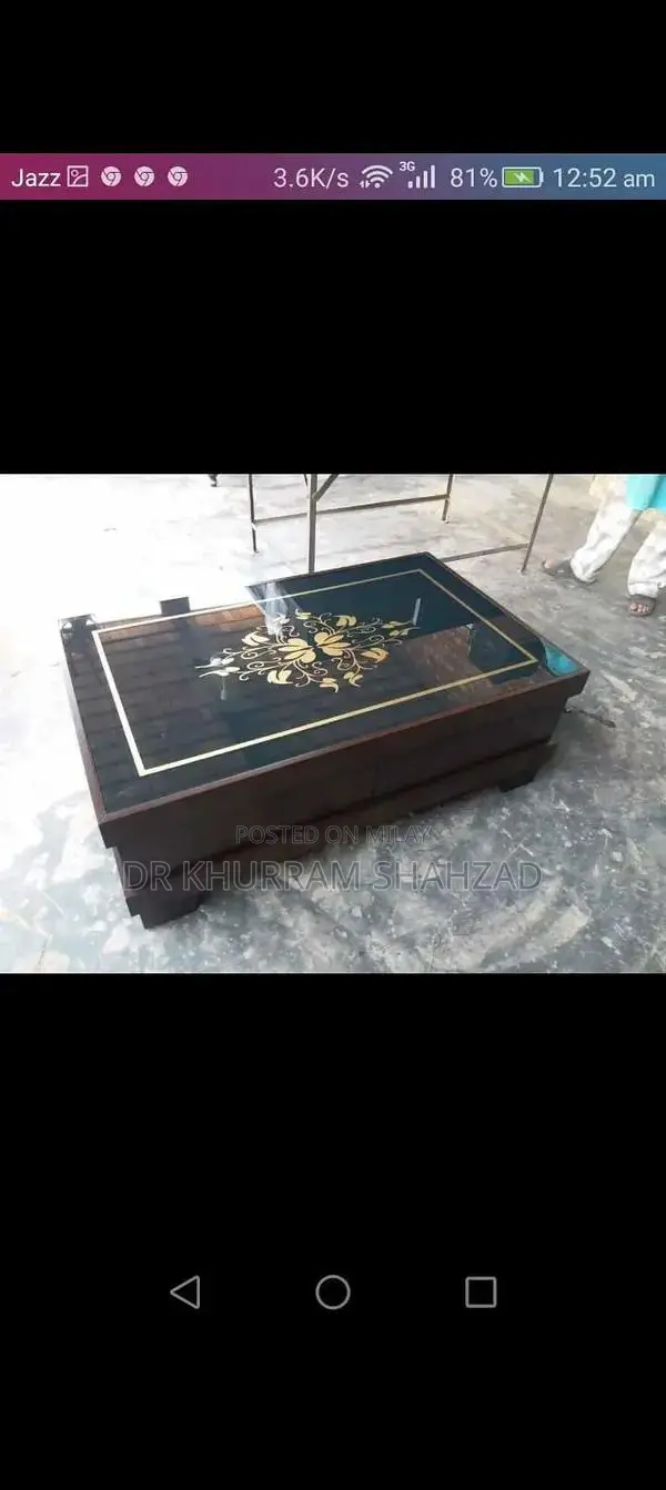 Complete Bedroom Set with Bed, Nightstands, and Centre Table