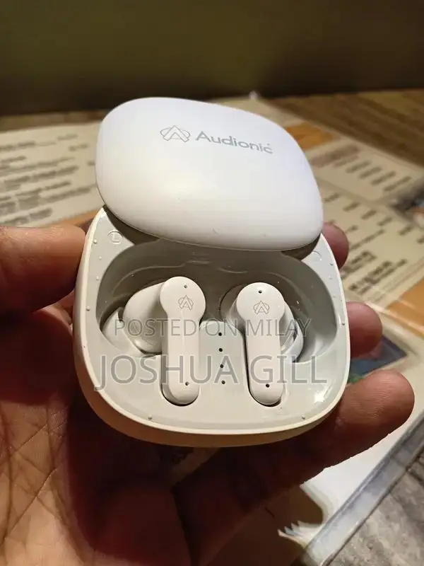 Airbud 550 Extra Bass Wireless Earphones