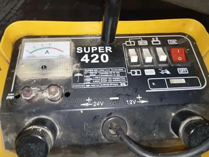 High-Performance Battery Charger for Multiple Applications