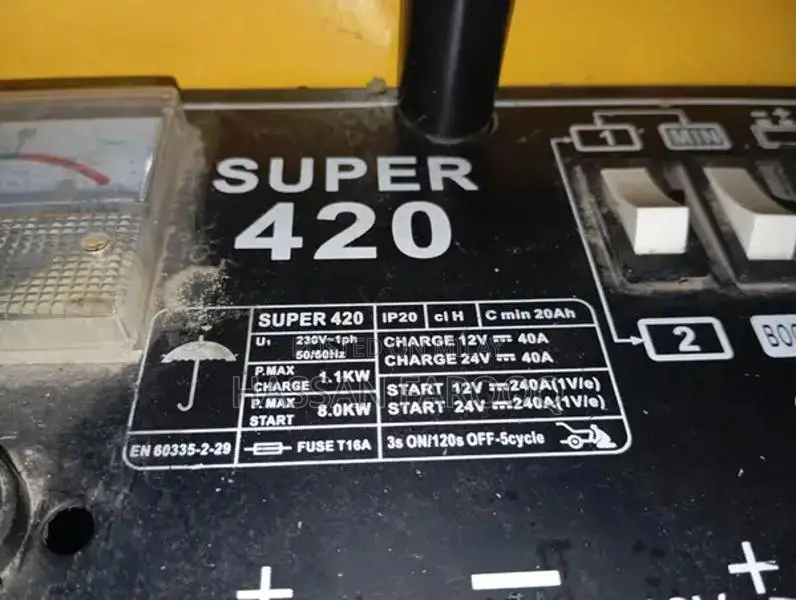 High-Performance Battery Charger for Multiple Applications