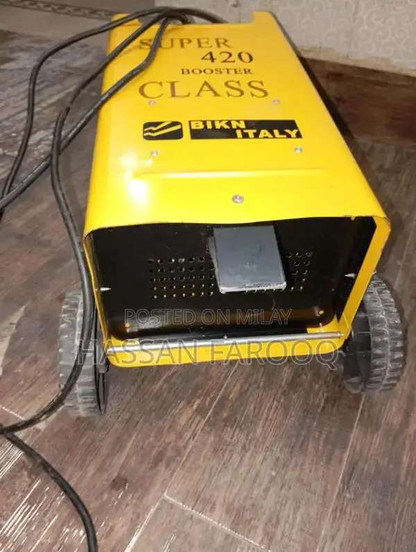 High-Performance Battery Charger for Multiple Applications