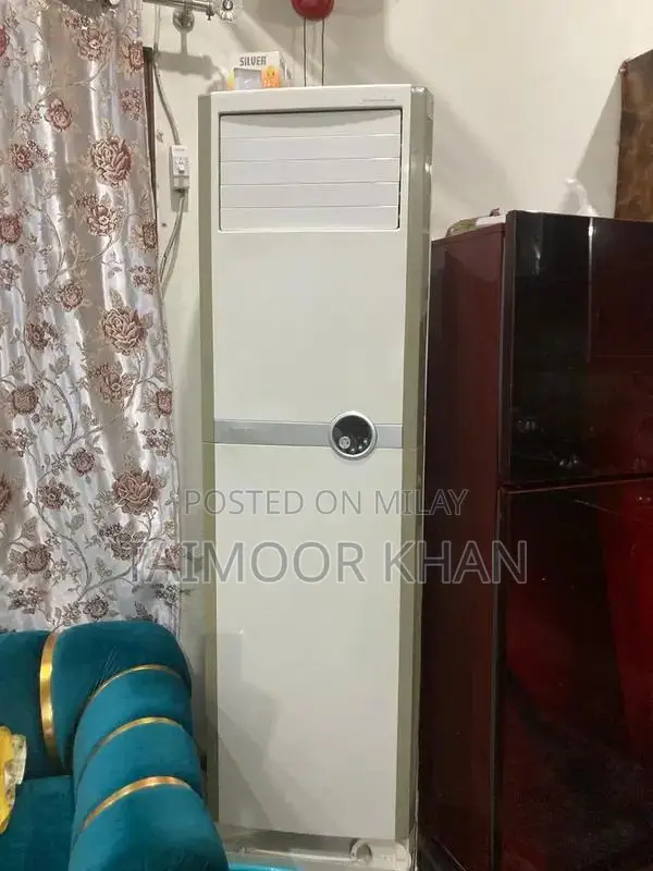 Compact Humidifier with Multiple Advanced Features