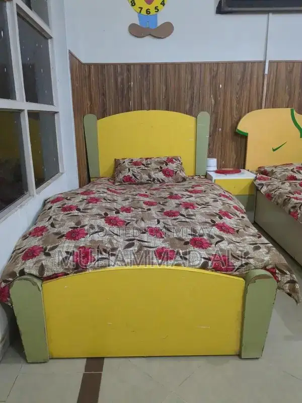 Wooden Beds for Sale - Two Sturdy Bedroom Furniture Pieces