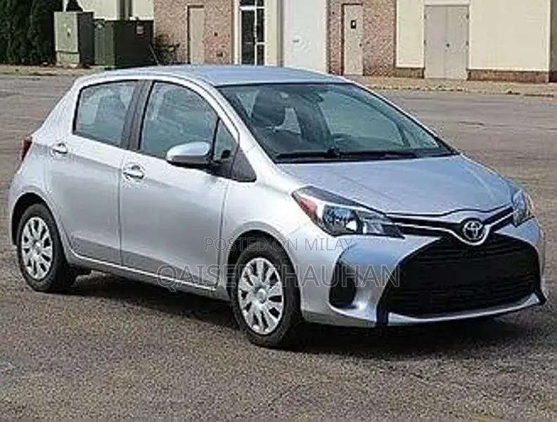 Toyota Vitz 2017 Low Mileage Compact Hatchback