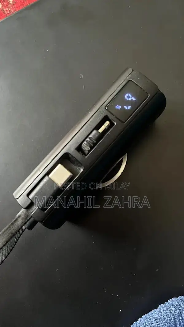 Compact 5000mAh Dual-Device Portable Charger