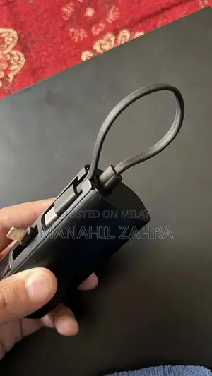 Compact 5000mAh Dual-Device Portable Charger