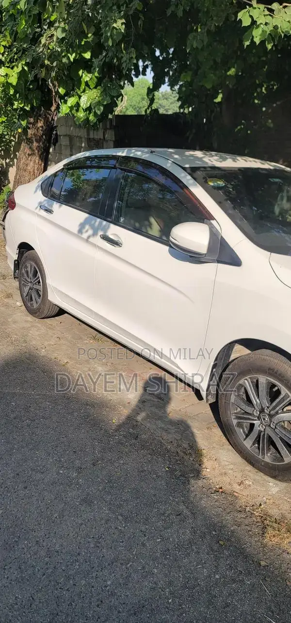 Honda City Aspire White Sedan Automatic Transmission