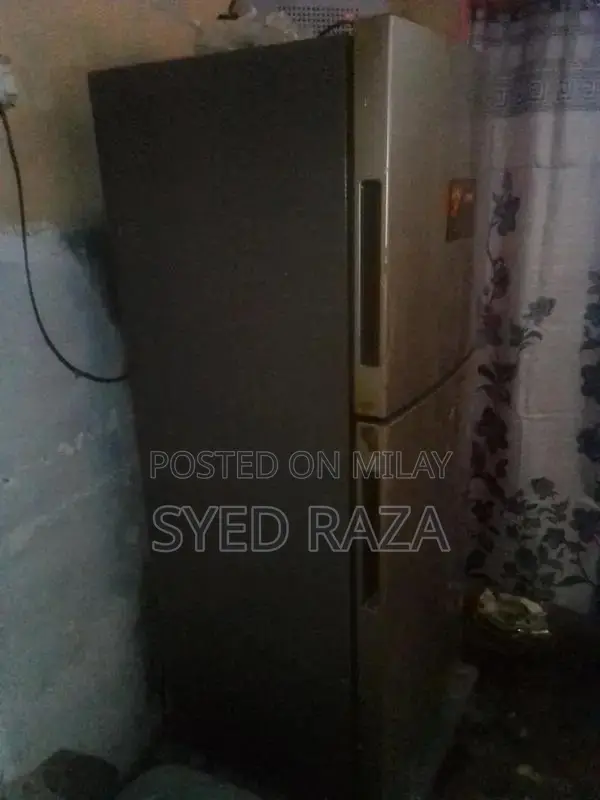 Compact Humidifier with 1-Year Warranty