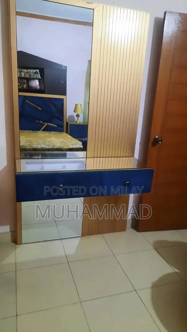 Luxury Wooden King Size Bed Frame with Dressing Set