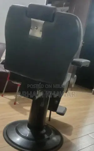 Polar Chair 2 Mirror with Frame - Black Finish