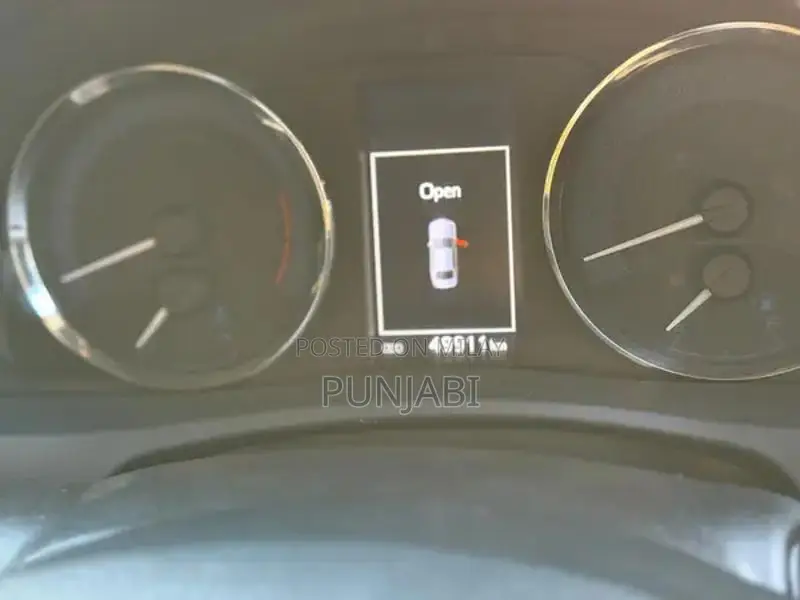 Car Total Genuine Fast Owner Vehicle