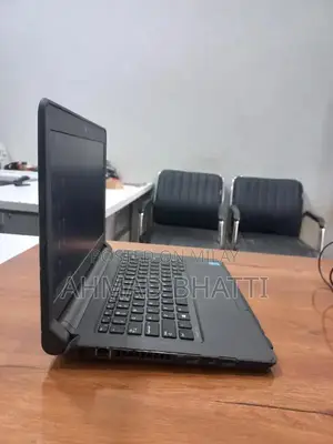 Dell Latitude 3350 Business Laptop - 5th Gen Intel Core i3