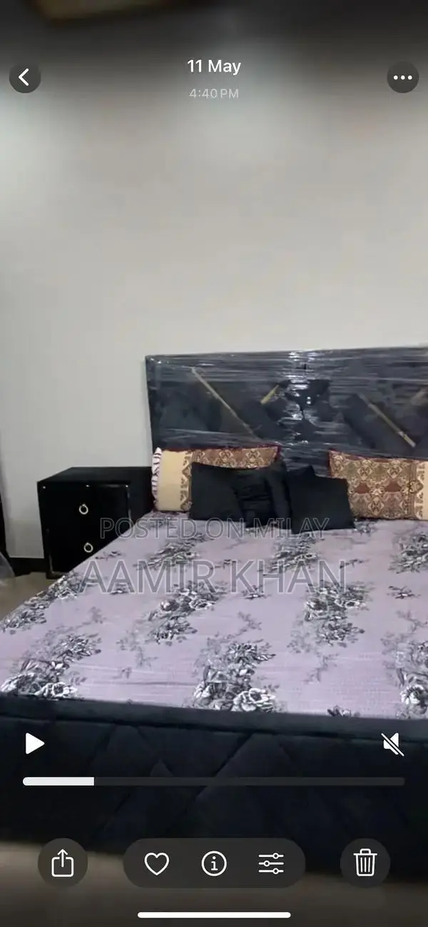 Modern Bedroom Set: Bed with Matching Dressing Table and Nightstand