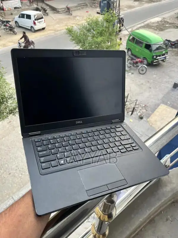 Dell Latitude 5490 Business Laptop - 8th Gen i5, 16GB RAM