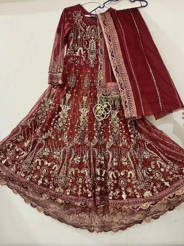 Elegant Bridal Maxxi Dress Complete Wedding Ensemble