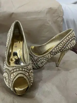 Elegant Bridal Maxxi Dress Complete Wedding Ensemble