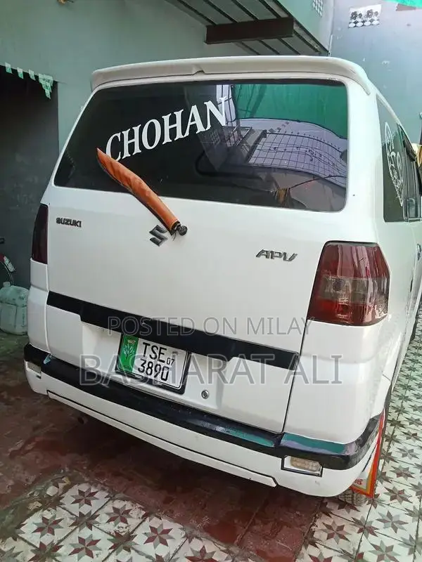 Suzuki APV Compact MPV - Reliable 2007 Family Vehicle