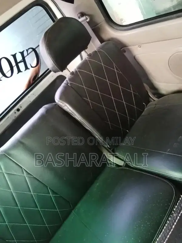 Suzuki APV Compact MPV - Reliable 2007 Family Vehicle