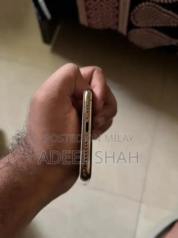 Premium Gold iPhone Xs with 64GB Storage and PTA Approval