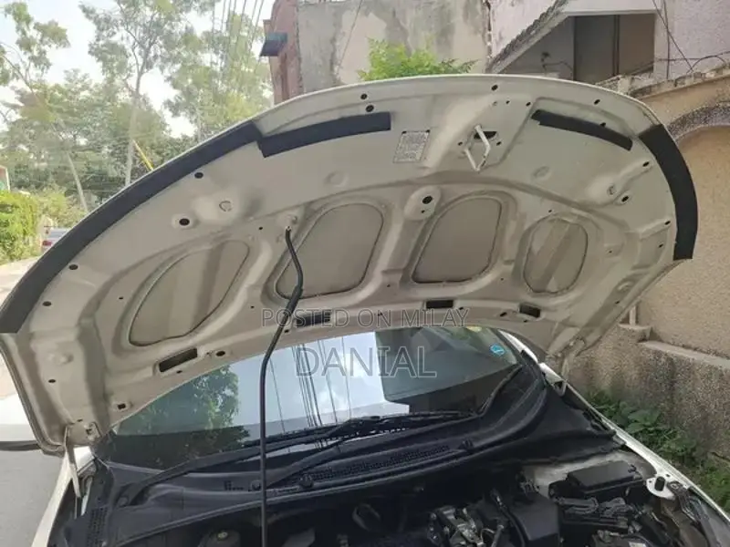 Honda City 1.2 CVT Sedan Automatic Transmission