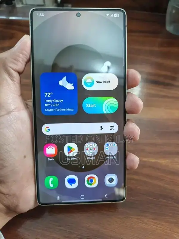 High-Performance Smartphone with Advanced Recording Features