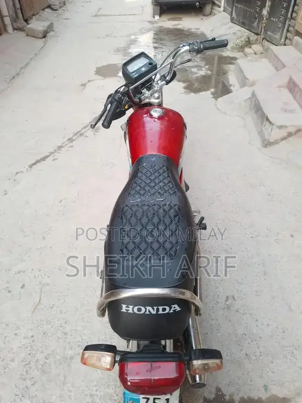 United US 70 Motorcycle 2019 Model - Low Mileage Condition