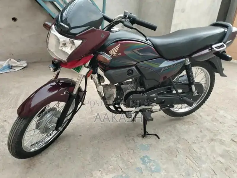 Honda Pridor Sedan - High-Quality Condition Vehicle