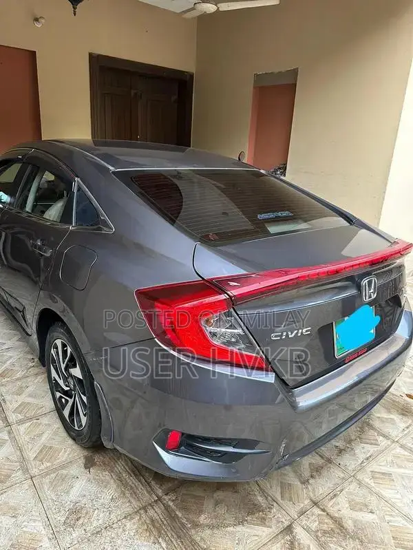 Honda Civic Oriel 1.8 CVT Sedan Automatic Transmission
