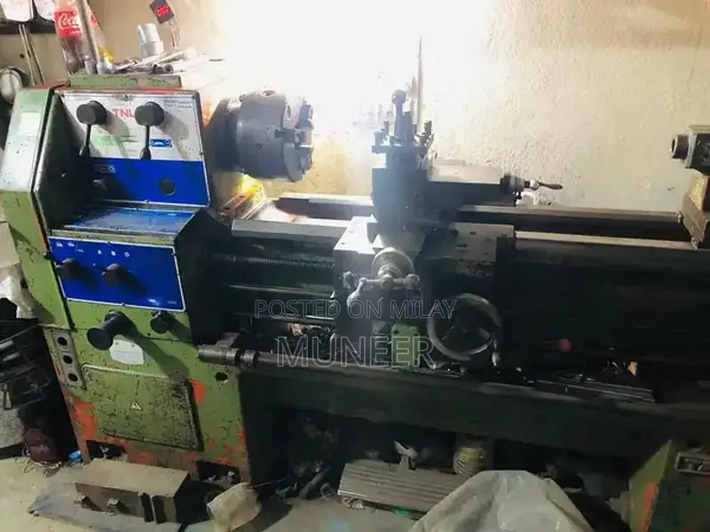 Heavy Duty Centre Lathe Machine for Industrial Precision Machining