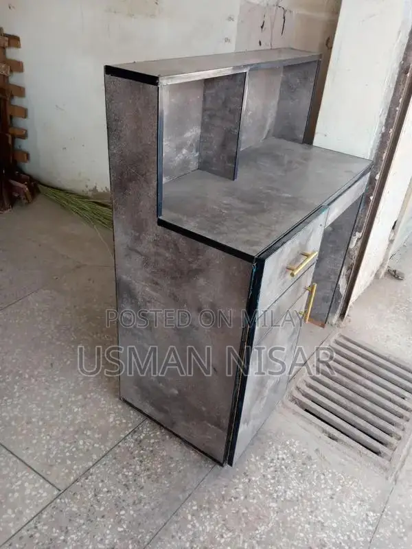 Used Counter Machine in Excellent Condition