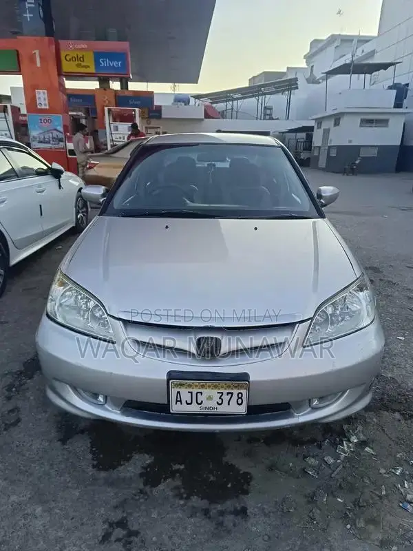 2005 Honda Civic EXI Manual Silver Sedan