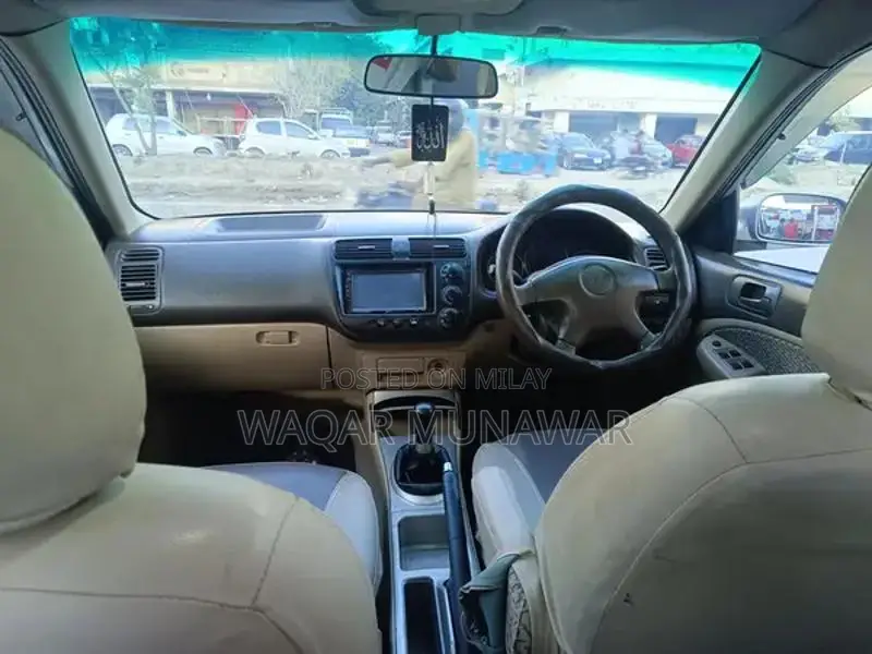 2005 Honda Civic EXI Manual Silver Sedan