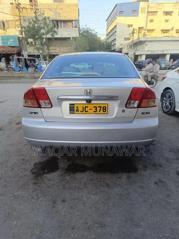 2005 Honda Civic EXI Manual Silver Sedan
