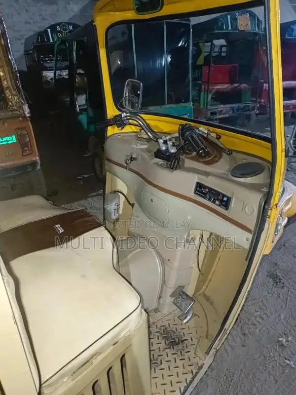 Tezz Raftaar Loader Riksha - Excellent Condition Vehicle