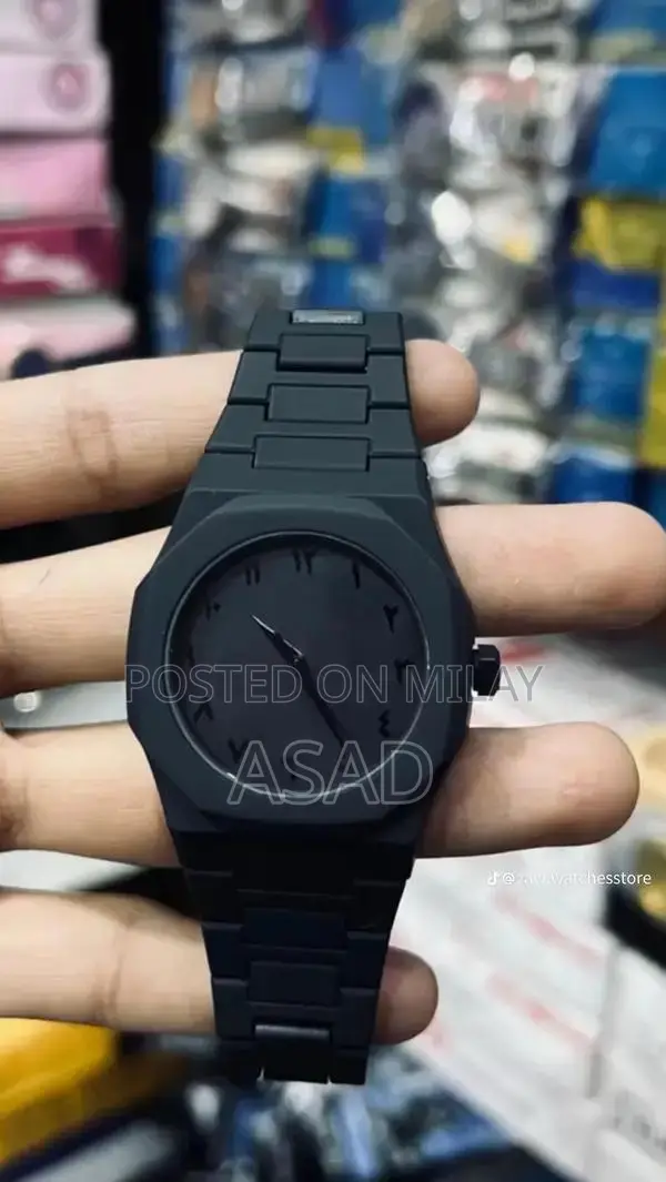 Premium Black Aura Men's Watch with Elegant Arabic Dial