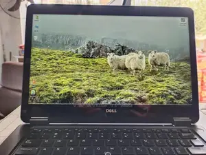 Photo - Dell Latitude E7450 Business Ultrabook Laptop