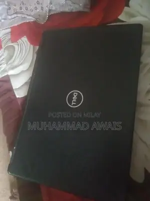 Photo - Dell Intel Core i5-8250U Ultrabook Laptop