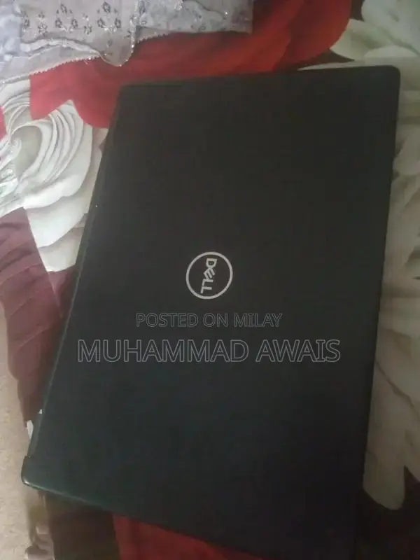 Dell Intel Core i5-8250U Ultrabook Laptop