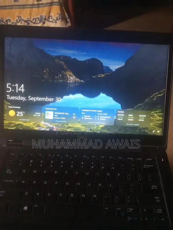 Dell Intel Core i5-8250U Ultrabook Laptop