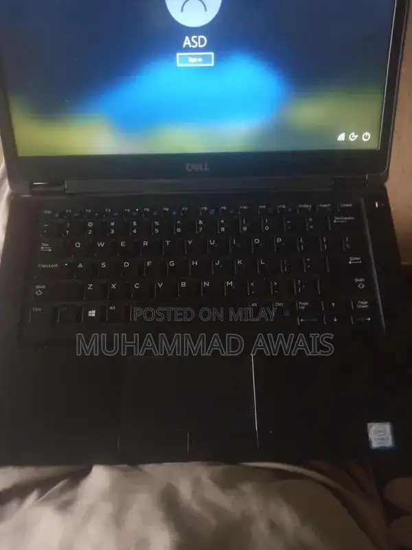 Dell Intel Core i5-8250U Ultrabook Laptop