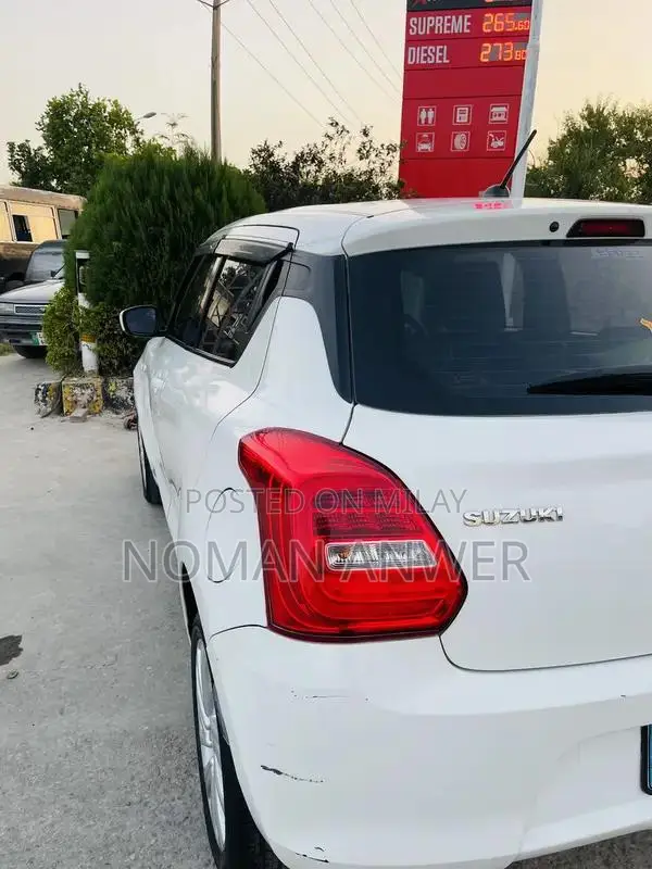 Suzuki Swift 2022 B2B Compact Sedan