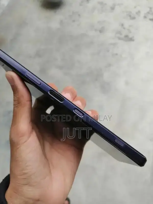 Sony Xperia Smartphone with Storage and Performance